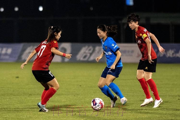 2021女超联赛第三阶段精彩继续 江苏女足绝杀对手闯入决赛